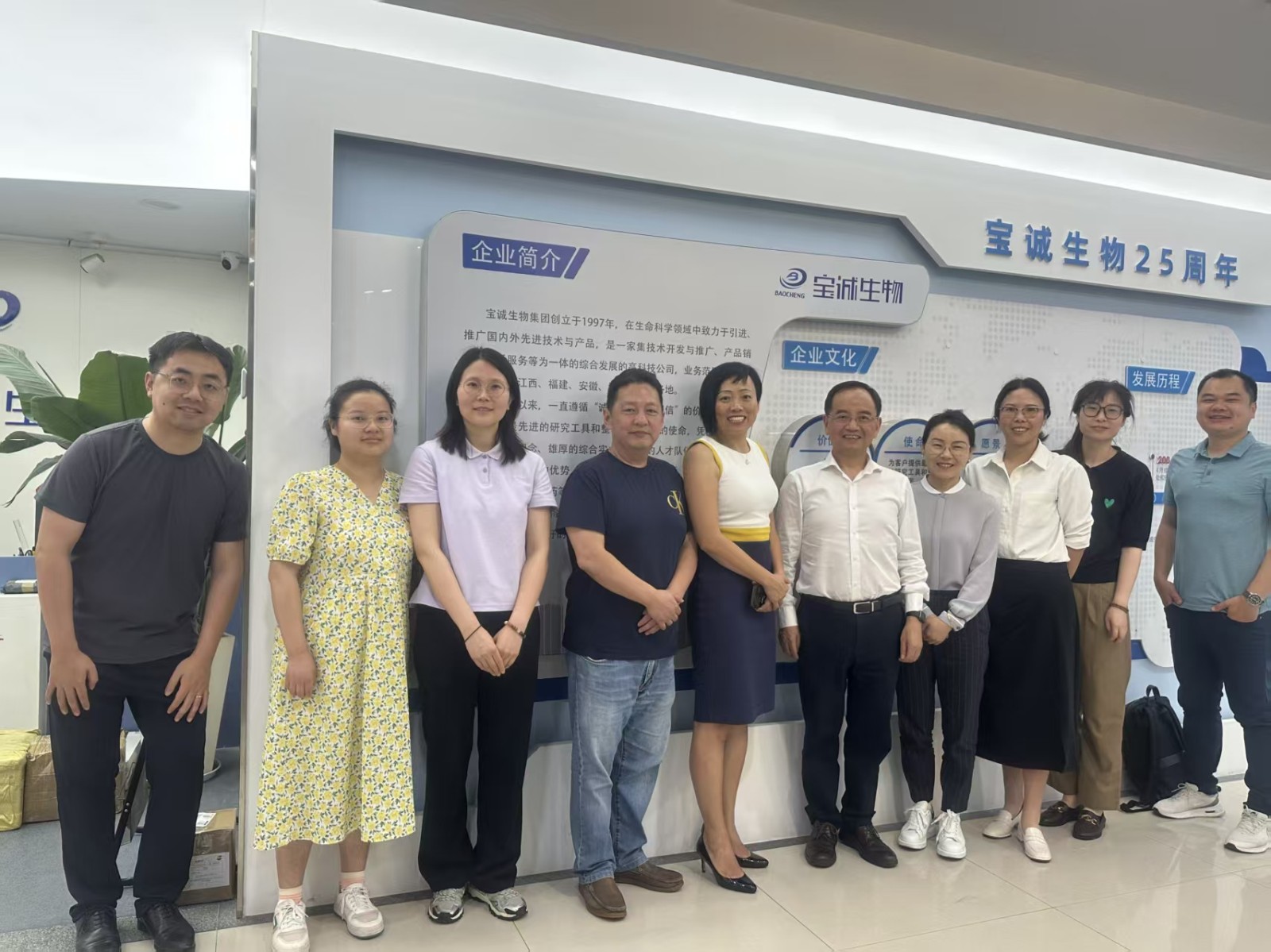 17506424834046604p0d.jpg 17506424834046604p0d.jpg